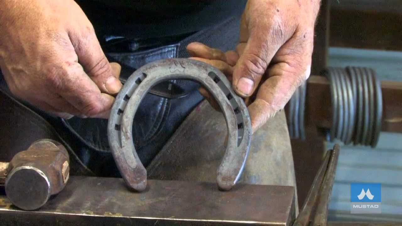 Mustad LiBero horseshoes modifications - Heels extension on a side