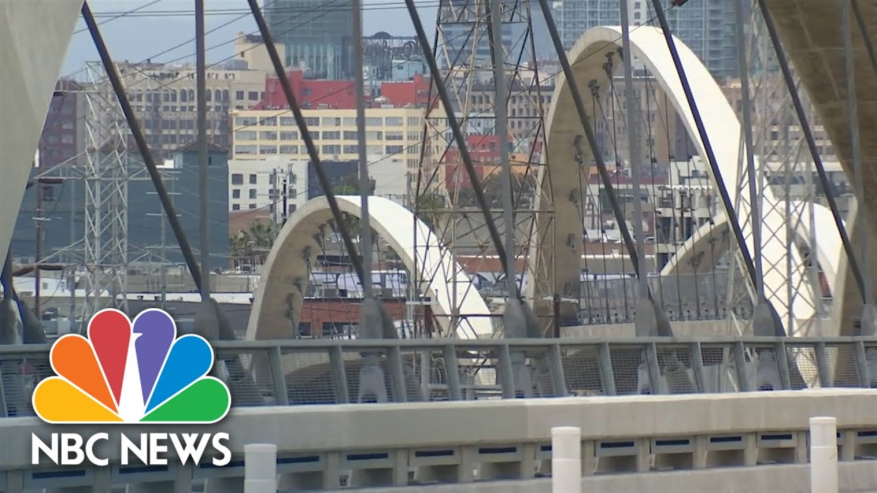 Teen falls to death after climbing L.A. bridge