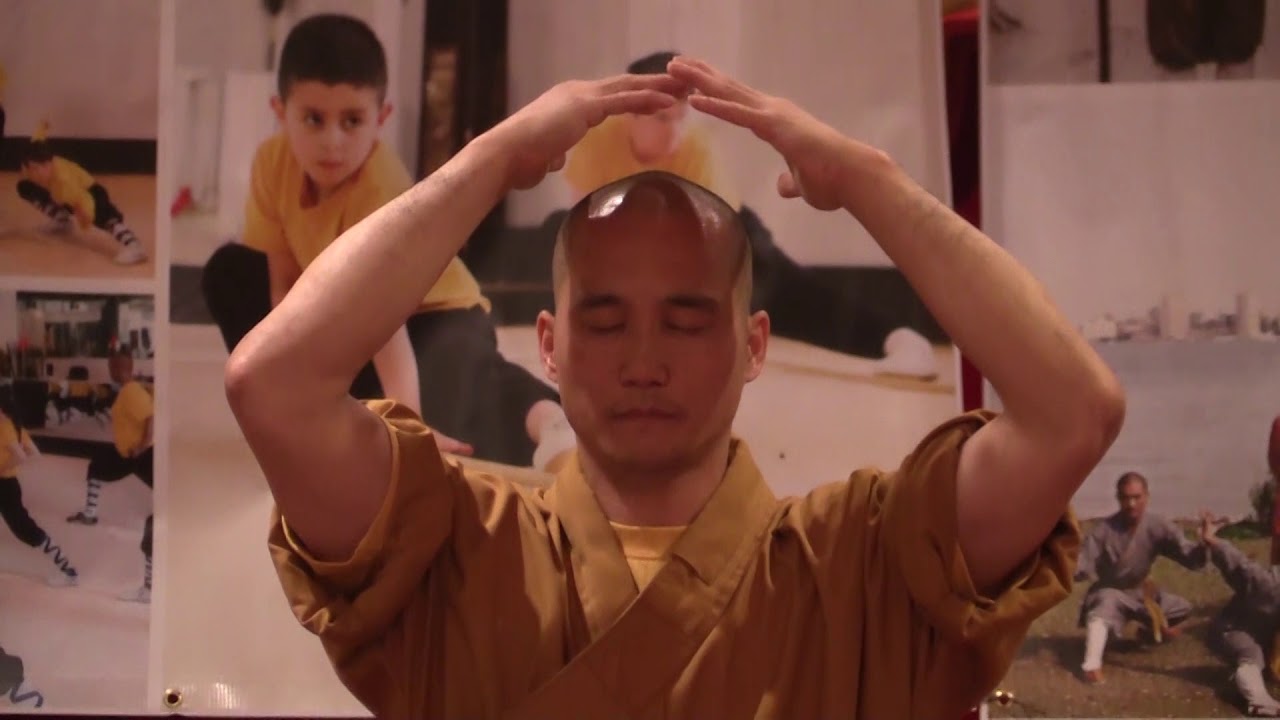 Triple Iron Bar Qigong Demonstration at the Shaolin Team Canada Fundraising Banquet