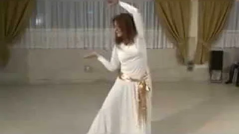 رقص سکسی و زیبای دختر ایرانی با آهنگ علیرضا افتخاریان