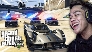 Animated Dragon SUPERCAR Laban sa 4 POLICE CARS!! *INTENSE CHASE* - GTA 5 screenshot 2