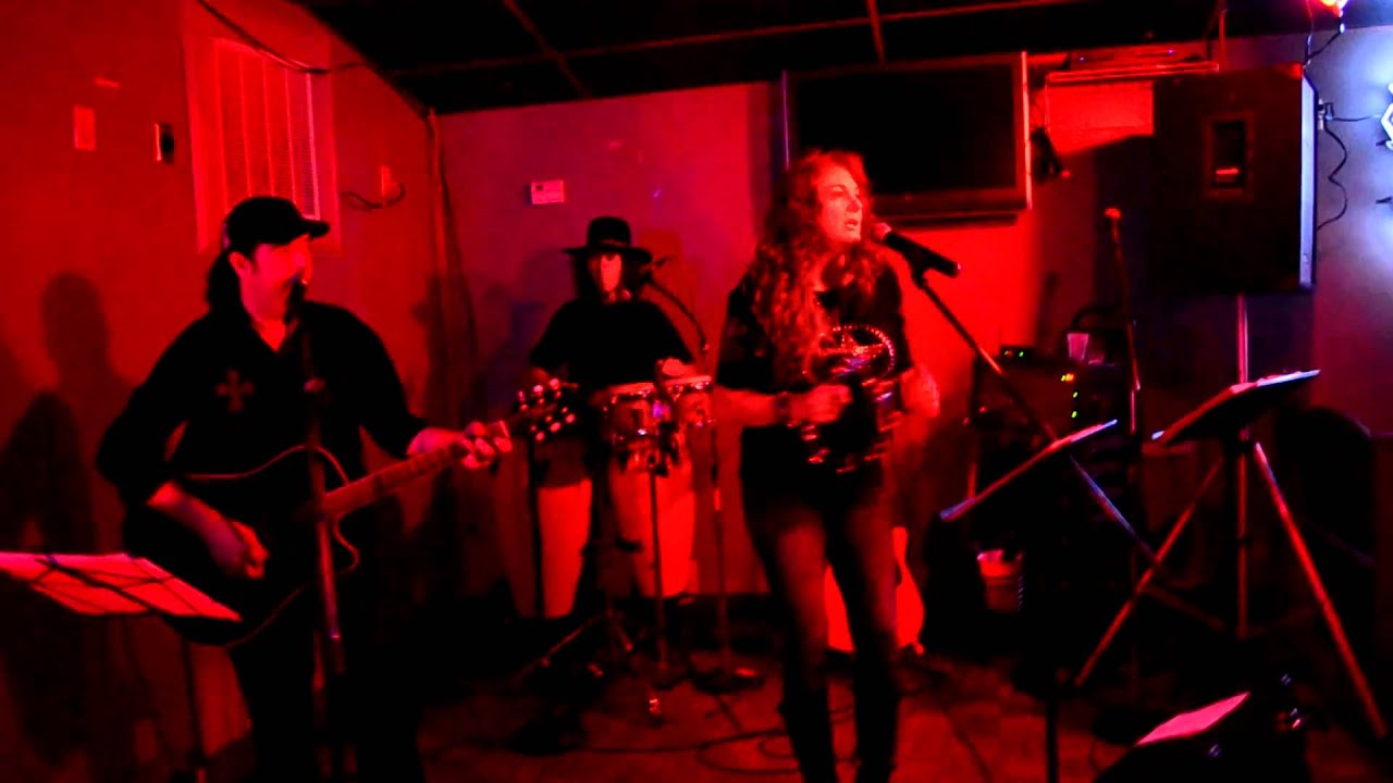 Panama Redd performing 