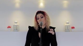 Video thumbnail of "Milost (a capella) - Valentina Gyerek"