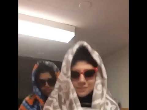 the-vine-of-those-three-kids-dancing-in-blankets-and-glasses