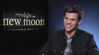 TWILIGHT on T4: Taylor Lautner chats to Steve Jones