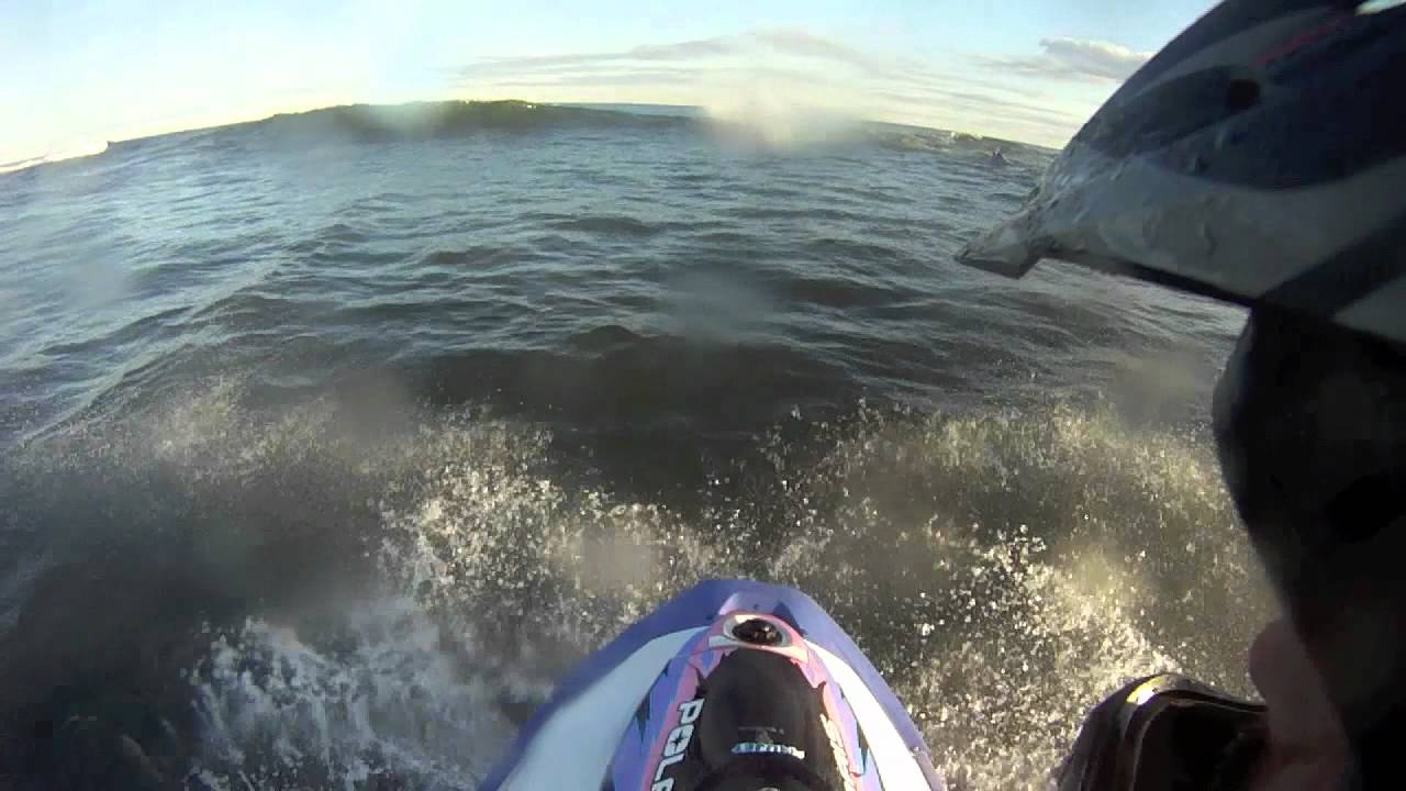 hampton-nh-surf-riding-1994-polaris-sl750-crash-youtube