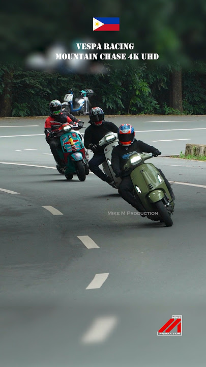 Balap Vespa #motor #skuter #fyp #untukmu #celana pendek #videopendek #videoviral #moto #celanapendekviral