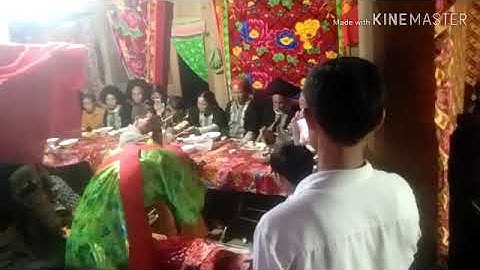 Phong tục dao bái đường thành thân