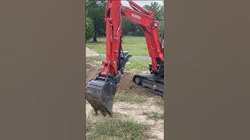 Mini Excavator Spin Move Off Trench!