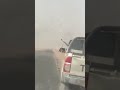 مغترب يمني شجاع قام بتصوير قطاع الطريق أثناء تهديده بالسلاح مغترب يمني شجاع قام بتصوير قطاع الطريق أثناء تهديده بالسلاح