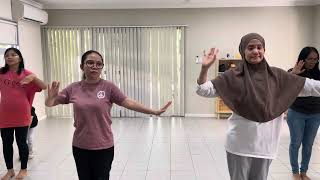 Tari Hata Sapisik (Latihan)