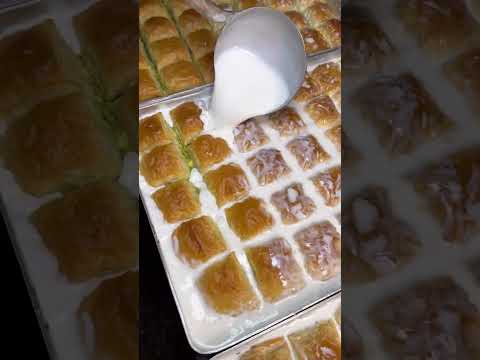 Bol Sütlü Soğuk Baklavamız