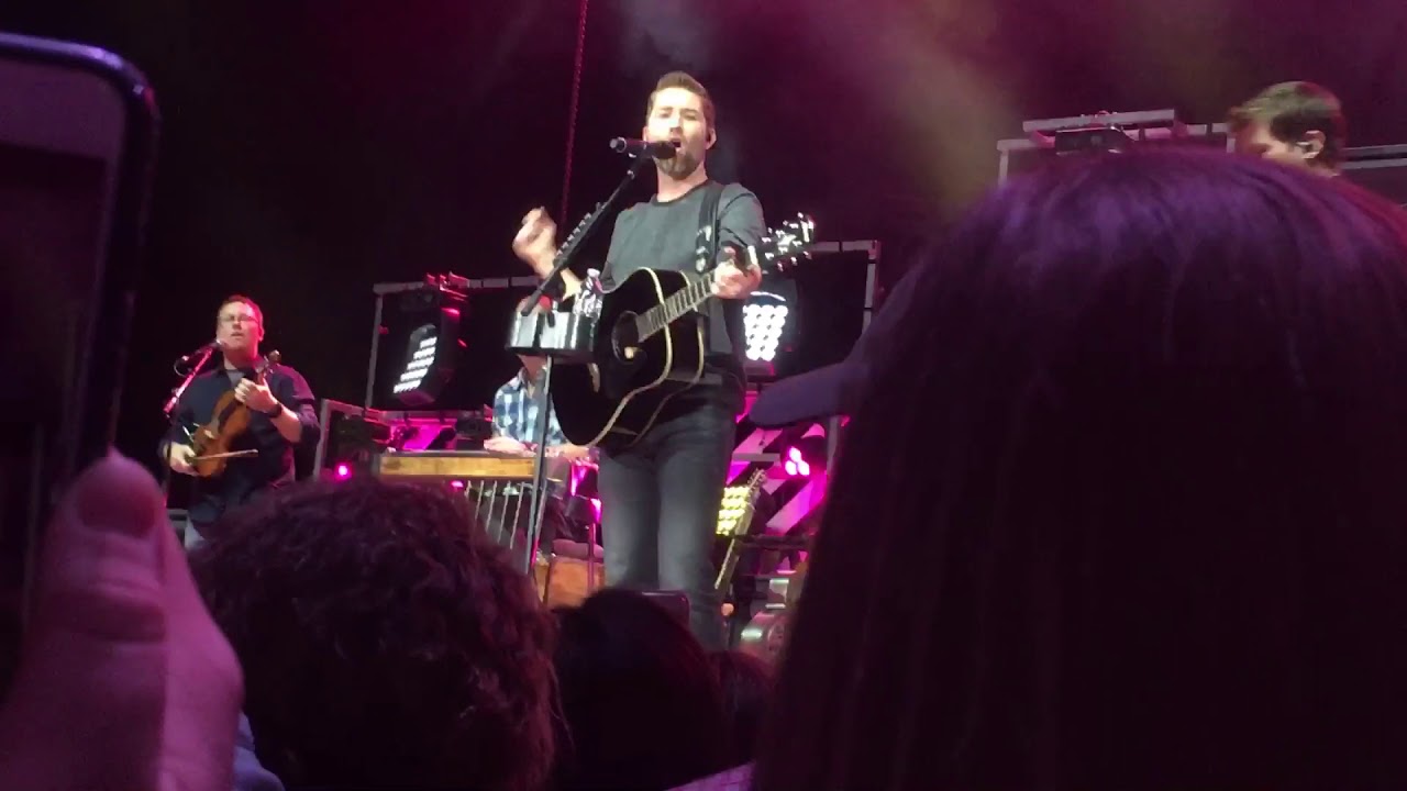 Josh Turner “Why Don’t We Just Dance ” LIVE at The Dixie National Rodeo ...