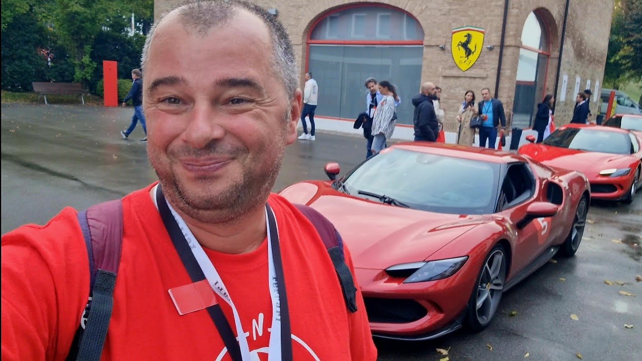Am condus un Ferrari 296GTB pe drumuri de munte la Maranello - Italia