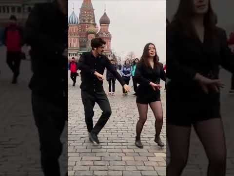 Лезгинка На Красной Площади 2022 Чеченская Песня Madina Dance Lezginka ALISHKA