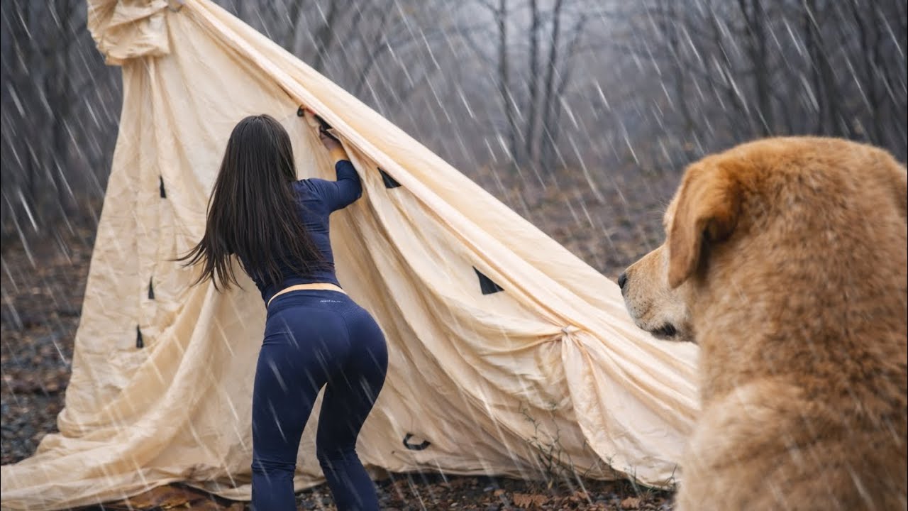 평화로운 캠핑인 줄 알았는데… 비 때문에 난리 | 숯불 양꼬치·냉삼