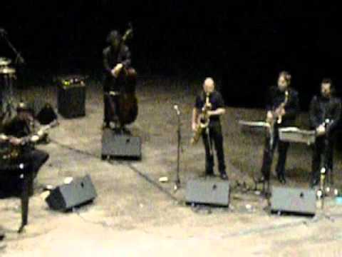 Raphael Gualazzi Band al teatro Rossini di Pesaro