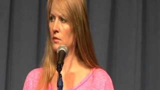 AMY SNOWDEN AT VENTURA HARBOR COMEDY CLUB JULY 21 2012 AMY SNOWDEN AT VENTURA HARBOR COMEDY CLUB JULY 21 2012