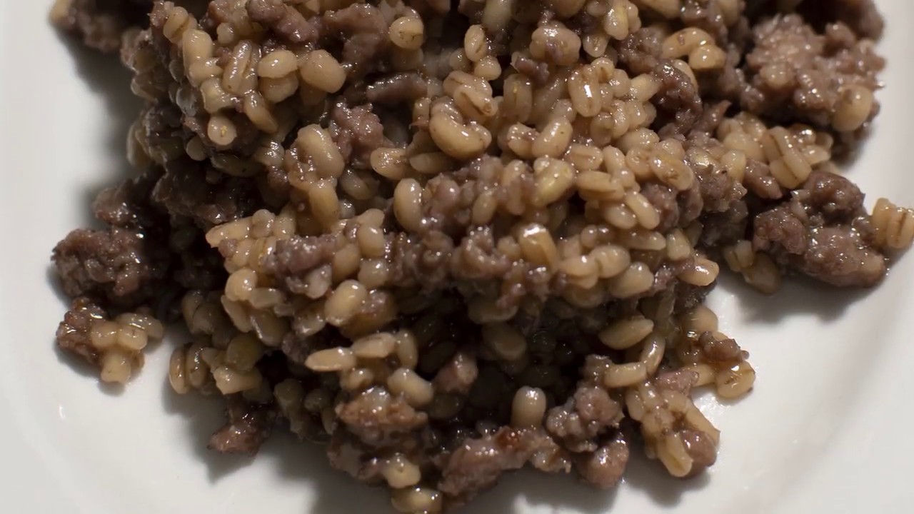 Brescia in Tavola. Orzotto alla salamina