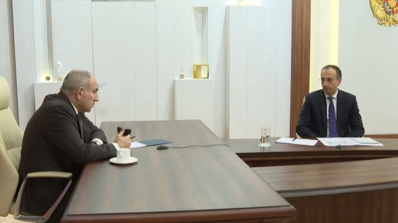 Փաշինյանն ու Թորոսյանը քննարկում են կենսաթոշակների բարձրացման թեման․ ՈՒՂԻՂ