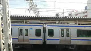 【E231系vsE235系】E235系が5秒程早く発車しました。(船橋〜西船橋駅区間)