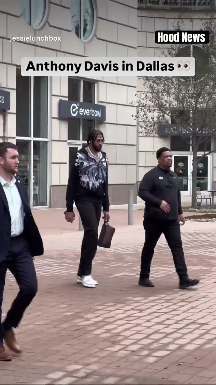 Anthony Davis in Dallas #hoodnews #anthonydavis #trade #dallas #mavs #us #fans #trending #viralvideo