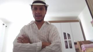 Imagem de Exu dentro de casa