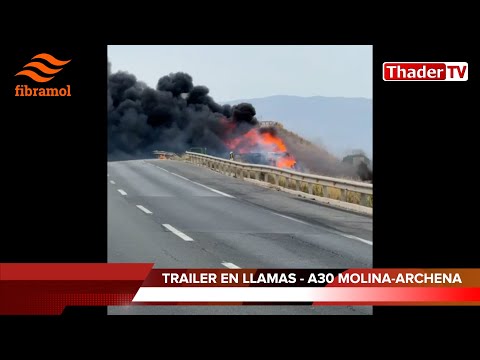 ACCIDENTE DE UN CAMION EN LLAMAS AL VOLCAR EN LA A30
