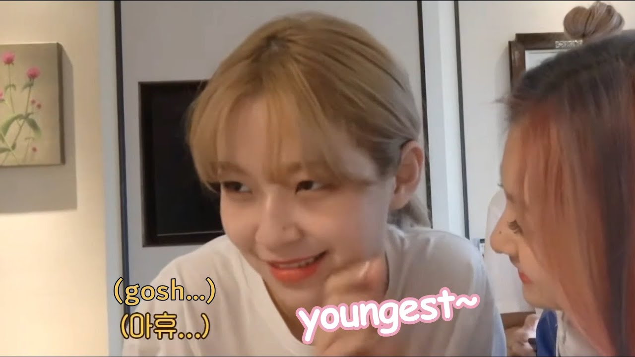 fromis_9 (프로미스나인) - unnies adoring and teasing their maknae Baek Jiheon (백지헌)