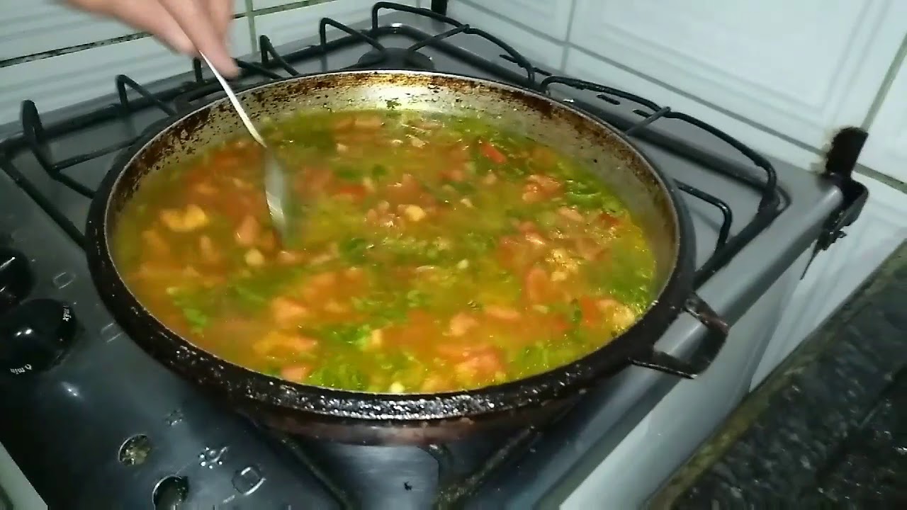COMO FAZER BACALHAU NO MOLHO UMA DELÍCIA