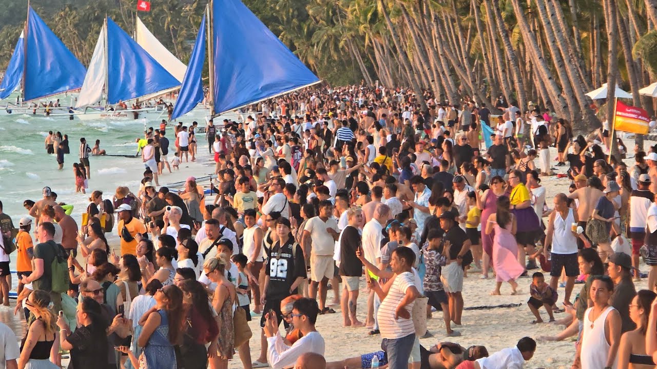 Look! This is Boracay White Beach on January 18 2026 4:40pm Walk | Crowded 