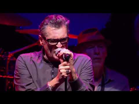 Golden Earring - She Flies On Strange Wings (You Know We Love You, Ahoy 2019)