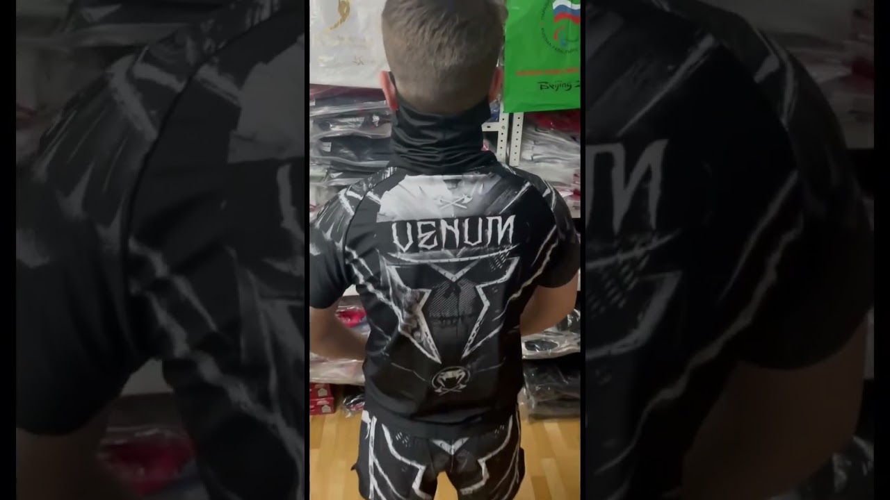 Обзор рашгарда 3в1 Венум в цвете Рыцарь🦾 за 2990. Заказать можно по ссылке в комментариях✅