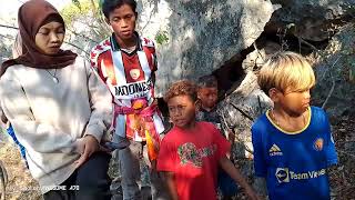 @geoparkBIMA Site Goa Sarang Burung Walet BAJO PULAU GILIBANTA Selat Sape ncuhidorowoni@gmail.com