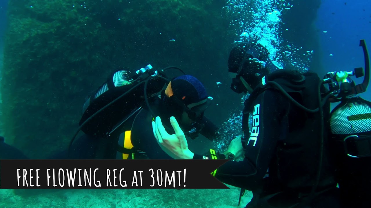 Immersione nell'area marina protetta di Tavolara - Free Flowing regulator at 30mt