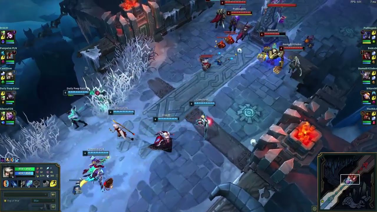 Is THIS the longest Camille hookshot (E) in the WORLD?!? League Of Legends YouTube