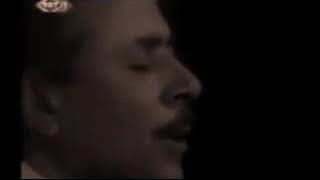 Neşet ERTAŞ   Şeytanın Atına Binip Yeldirme