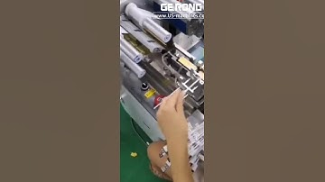 USB cable adhesive sticker flag label folding labeling machine high accuracy labeler