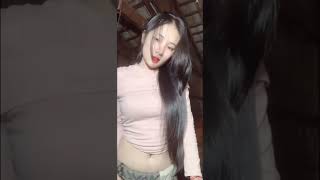 Beautiful Girl Linda