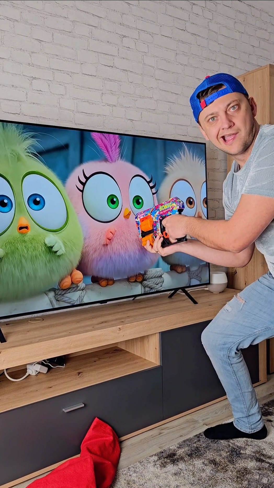 Angry Birds Comedy Scene ???