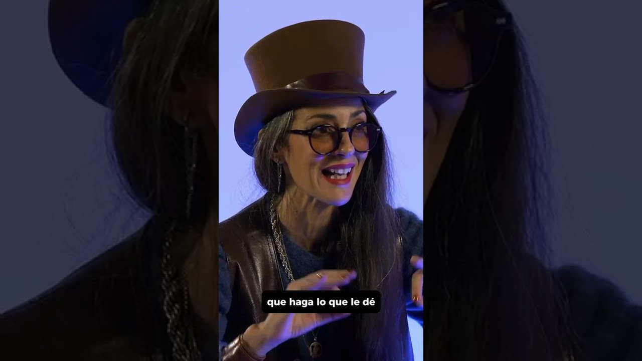 Vega, cantante: «¿Pondrías porno en el súper? ¿Y por qué sí canciones con letras tan explícitas?»