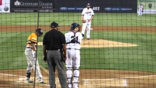 9/8/2015: Matt Zielinski vs. Luis de la Cruz