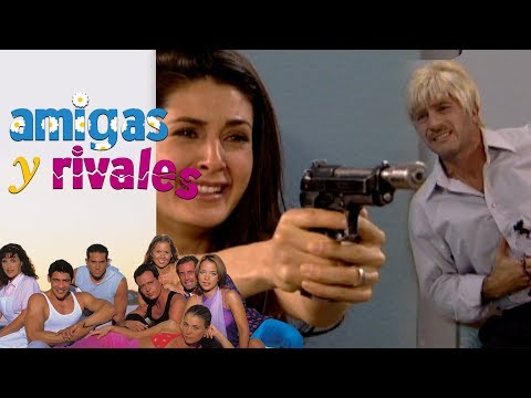 Amigas y Rivales: ¡Gina acaba con Sebastián! | Escena - C98