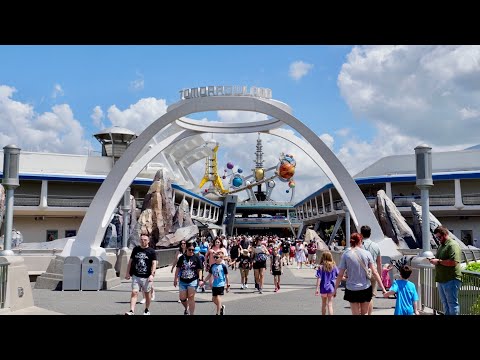 Magic Kingdom Tomorrowland 2026 Tour & Walkthrough in 4K | Walt Disney World Florida April 2026