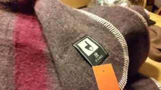 Alpca Wool blanket table top