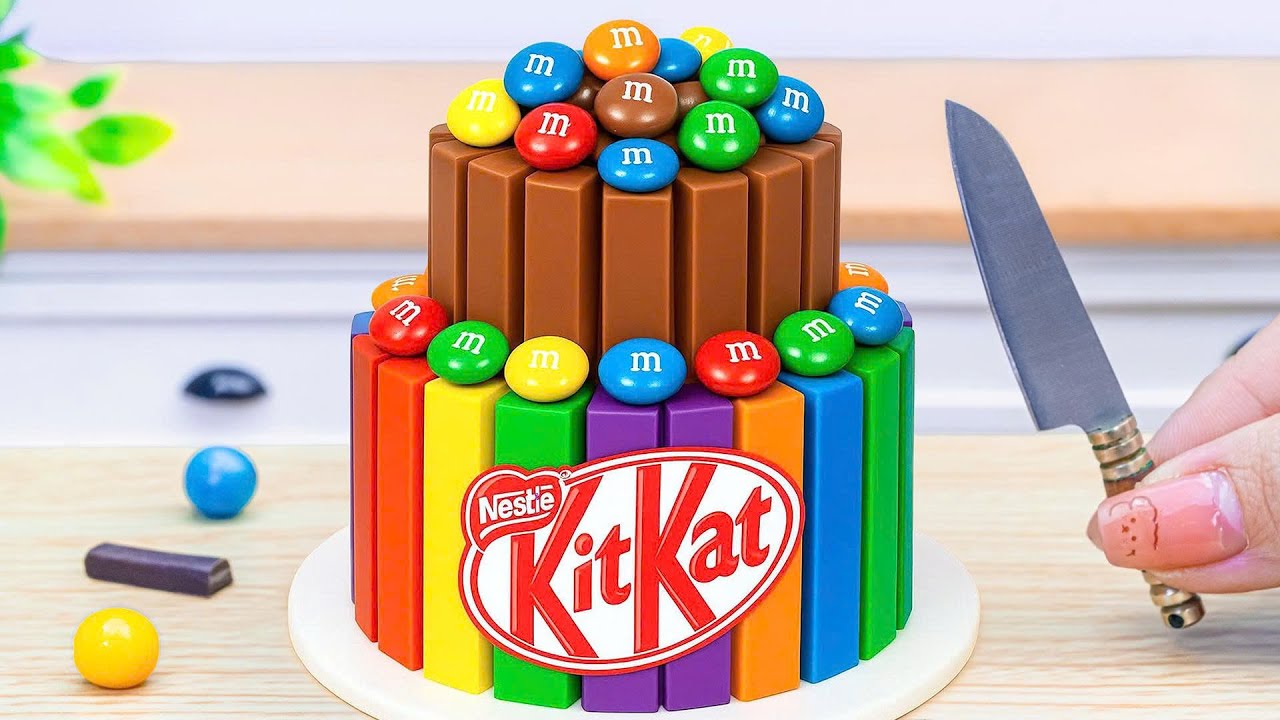 Rainbow Chocolate KitKat Cake 🍫🌈 Satisfying Candy Cutting Challenge ...