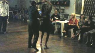 Apresentação Bolero - Cia da Dança Resimi