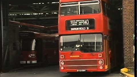 BUSES - DOUBLE & SINGLE-HARROW WEALD BUS GARAGE. 1987