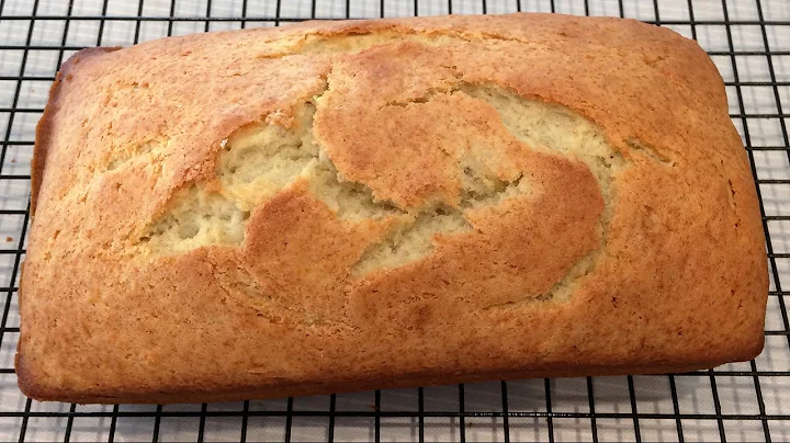 Easy Homemade Banana Bread Recipe