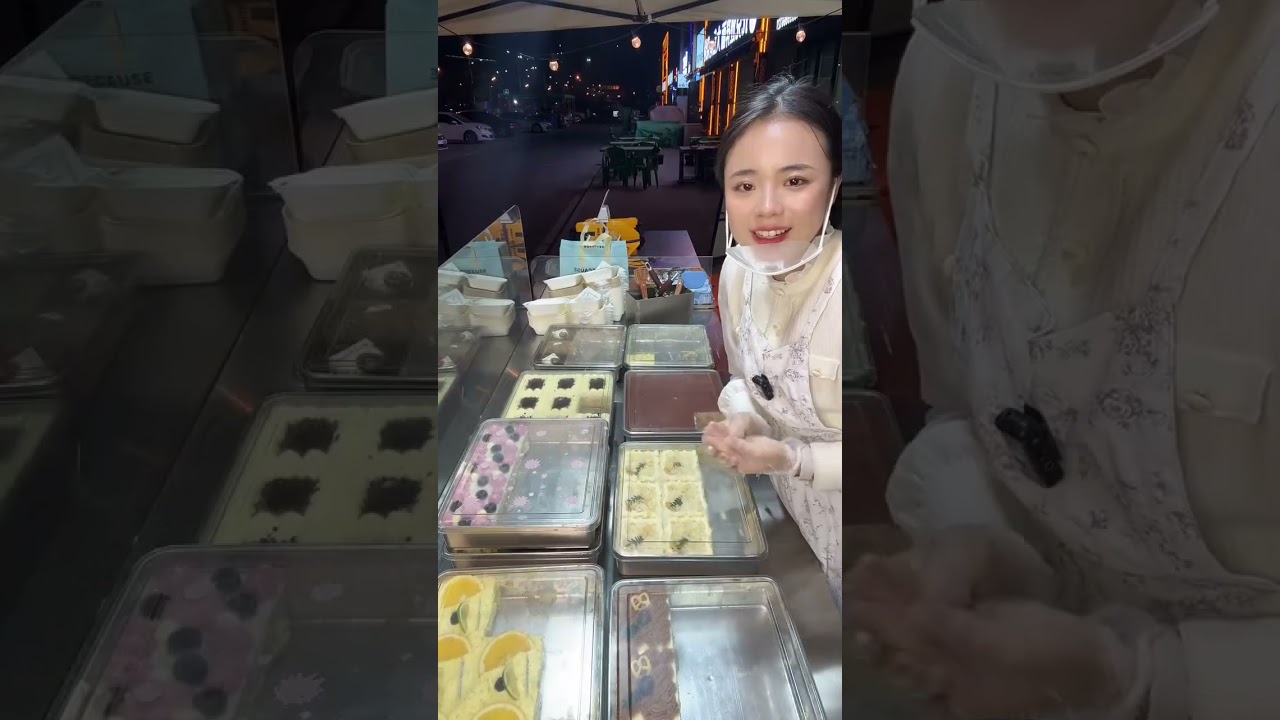 00後小姐姐創業擺攤賣提拉米蘇，每天排隊好多人🍰🤗20251026-4 #dessert #cake #food #fruit #chocolate #cheese #stall